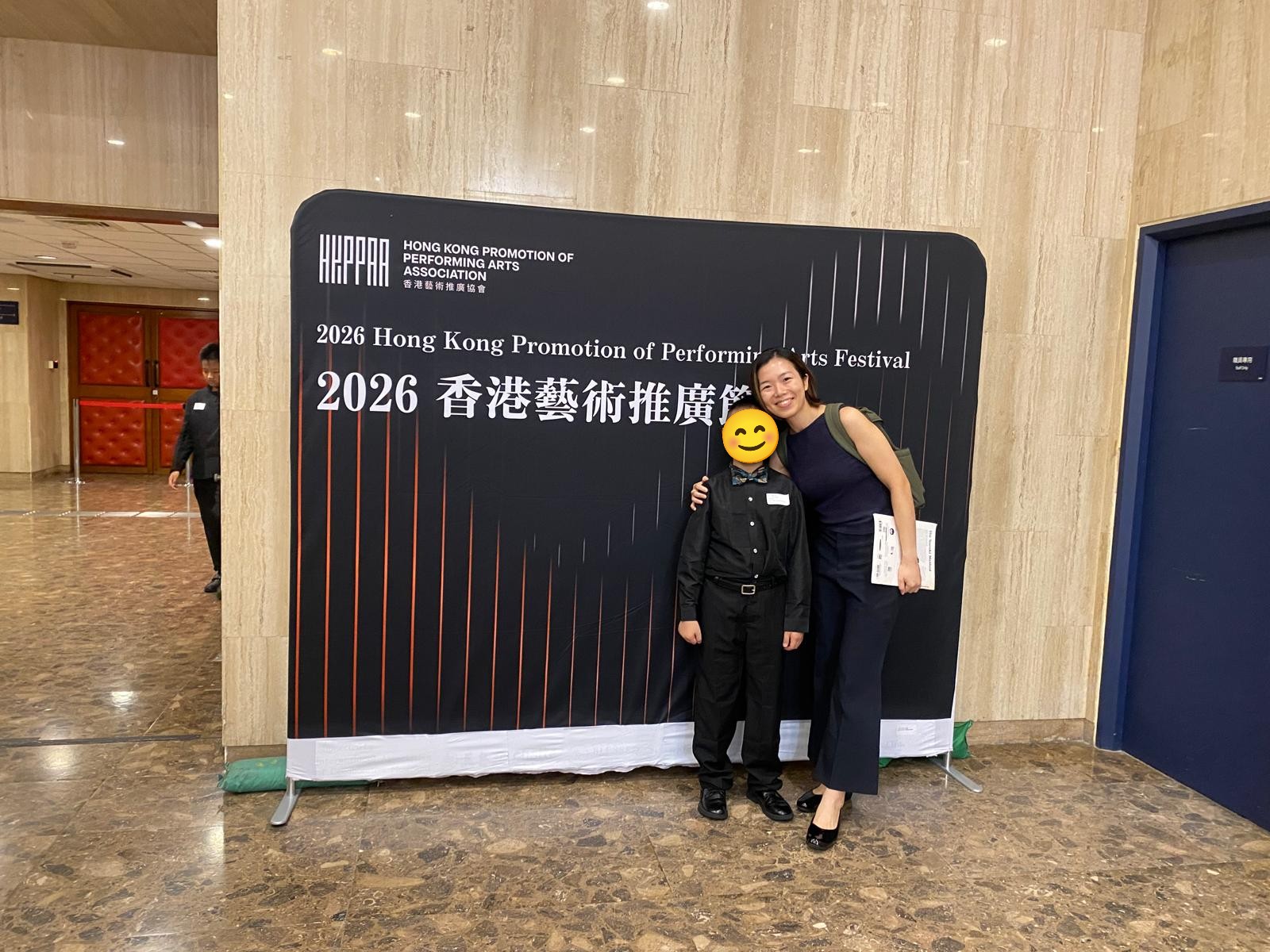 Anna Tse teaching piano